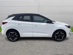 White Used 2024 Vauxhall Grandland X Ultimate SUV | £20,189 (Good price)