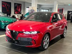 Red New 2025 Alfa Romeo Tonale SUV | £44,995