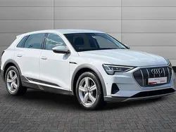 White Used 2020 Audi e-tron Advanced SUV | £18,950 (Fair price)