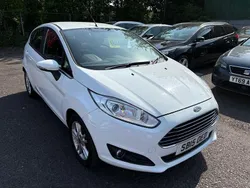 White Used 2015 Ford Fiesta Zetec Hatchback | £6,490 (Fair price)
