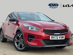 Red Used 2022 Kia XCeed SUV | £17,495 (A bit pricey)