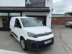 White Used 2020 Citroën Berlingo MPV | £6,995 (Good price)