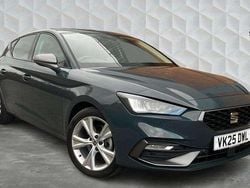Blue Used 2025 Seat Leon FR Hatchback | £20,495 (Fair price)