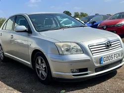 Silver Used 2005 Toyota Avensis T3 Hatchback | £850 (Fair price)