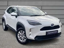 White Used 2023 Toyota Yaris Hybrid Hatchback | £20,795 (A bit pricey)