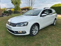 White Used 2013 VW Passat Highline Estate | £6,495 (Fair price)