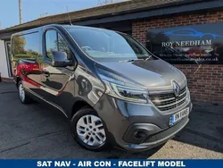 Grey Used 2021 Renault Trafic Van | £11,988 (Fair price)
