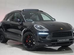Black Used 2022 Porsche Macan SUV | £62,875 (Fair price)