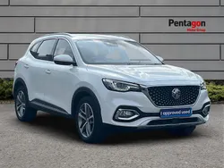 White Used 2022 MG HS Exclusive SUV | £16,495 (A bit pricey)