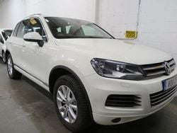 White Used 2011 VW Touareg SE SUV | £7,777 (Good price)
