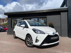 White Used 2017 Toyota Yaris Hybrid Hatchback | £10,999 (Fair price)