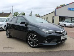 Grey Used 2015 Toyota Auris Design Hatchback | £7,490 (A bit pricey)