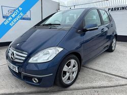 Blue Used 2012 Mercedes A160 Avantgarde Hatchback | £3,795
