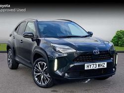 Black Used 2023 Toyota Yaris Cross SUV | £24,322 (A bit pricey)
