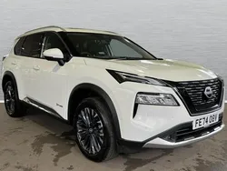 Solid white Used 2024 Nissan X-Trail Tekna SUV | £33,160 (Expensive)