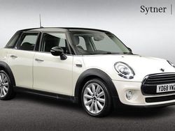 White Used 2019 Mini Cooper Classic Hatchback | £15,500 (Good price)