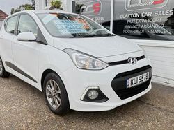 White Used 2015 Hyundai i10 Premium Hatchback | £8,995