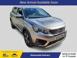 Grey Used 2019 Peugeot 5008 Allure MPV | £13,500 (Fair price)