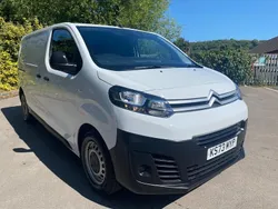 White Used 2023 Citroën Dispatch MPV | £12,735 (Good price)