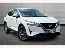 White Used 2022 Nissan Qashqai Acenta Premium SUV | £15,295 (Good price)