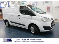White Used 2016 Ford Transit Custom Trend Van | £8,840 (Good price)