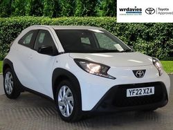 White Used 2022 Toyota Aygo PURE Hatchback | £11,995 (Good price)