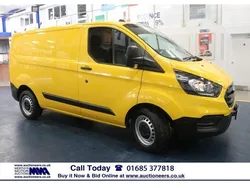 Yellow Used 2020 Ford Transit Custom Van | £8,320 (Super price)