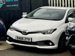 Used 2017 Toyota Auris Hybrid Design | £8,990 (Super price)