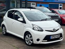 White Used 2014 Toyota Aygo Style Hatchback | £3,580 (Good price)
