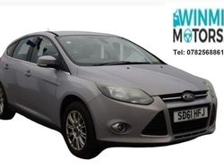 Silver Used 2011 Ford Focus Titanium | £2,795 (Fair price)
