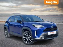 Blue/black Used 2022 Toyota Yaris Hybrid Edition Hatchback | £19,995 (Expensive)