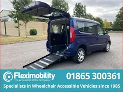 Blue Used 2017 Fiat Doblò Easy MPV | £9,950 (Fair price)