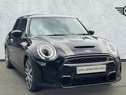 Black Used 2023 Mini Cooper S Exclusive Hatchback | £21,950 (Good price)