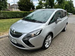 Silver Used 2015 Vauxhall Zafira SRi MPV | £3,500 (Good price)