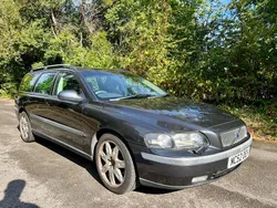 Grey Used 2002 Volvo V70 SE Estate | £3,495 (Fair price)
