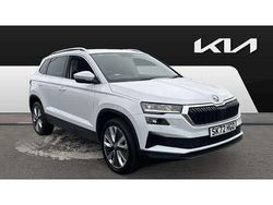 White Used 2022 Skoda Karoq SE L SUV | £17,281 (Fair price)