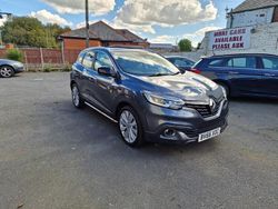 Grey Used 2016 Renault Kadjar Signature SUV | £5,795 (Super price)