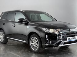 Black Used 2020 Mitsubishi Outlander P-HEV Estate | £17,500 (Fair price)