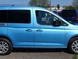 Blue Used 2023 Ford Tourneo Connect Titanium MPV | £19,995 (Super price)