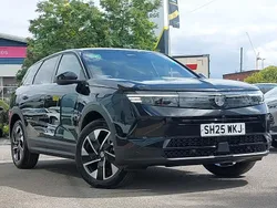 Two coat metallic carbon black New 2025 Vauxhall Grandland X SUV | £28,998 (Good price)