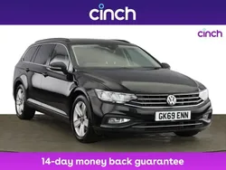 Black Used 2019 VW Passat SE Estate | £17,359 (Fair price)