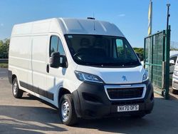 White Used 2021 Peugeot Boxer Van | £11,950 (Fair price)