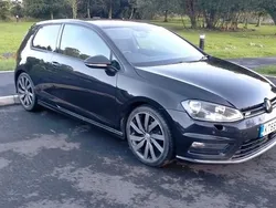 Black Used 2017 VW Golf VII R-line Edition Hatchback | £7,795 (Fair price)