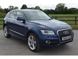 Blue Used 2015 Audi Q5 S-line plus SUV | £13,489 (Fair price)