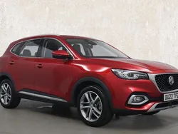 Red Used 2022 MG HS Exclusive SUV | £15,233 (Fair price)