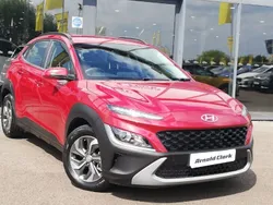 Red Used 2022 Hyundai Kona SE SUV | £17,498 (Fair price)