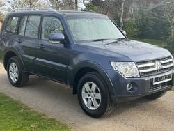Blue Used 2009 Mitsubishi Shogun SUV | £8,995 (Fair price)