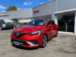 Flame red Used 2022 Renault Clio V RS Line Hatchback | £13,995 (Fair price)