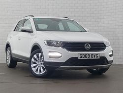 White Used 2020 VW T-Roc SE SUV | £14,298 (Fair price)