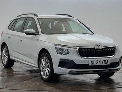 Moon white metallic Used 2024 Skoda Kamiq SE SUV | £15,700 (Fair price)